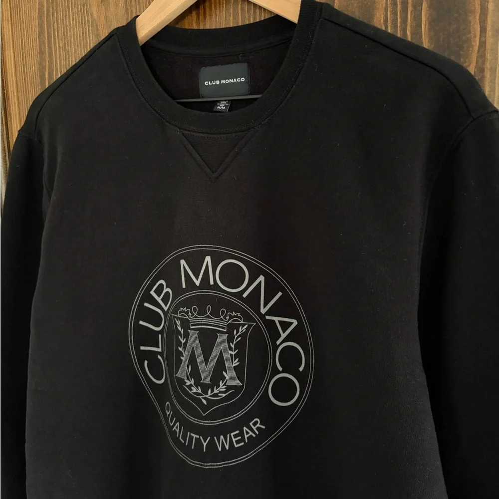 Club Monaco Heritage Crest Black Crewneck Sweatshirt - Picture 2 of 4